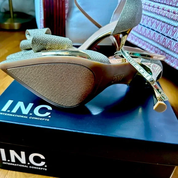 INC Gold Heeled Sandal Size 10 - Picture 4 of 6